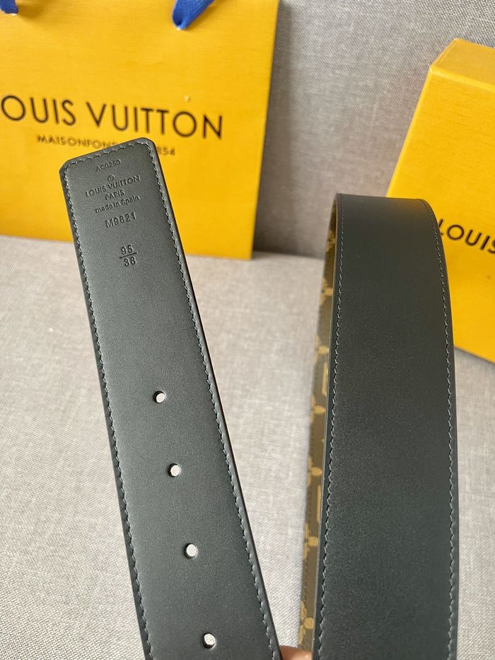 Louis Vuitton Belt 40MM LVB00134